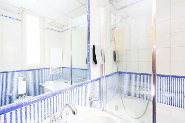 베스트 웨스턴 호텔 아르데코-스탠다드 트리플룸, 침대(여러 개)-4