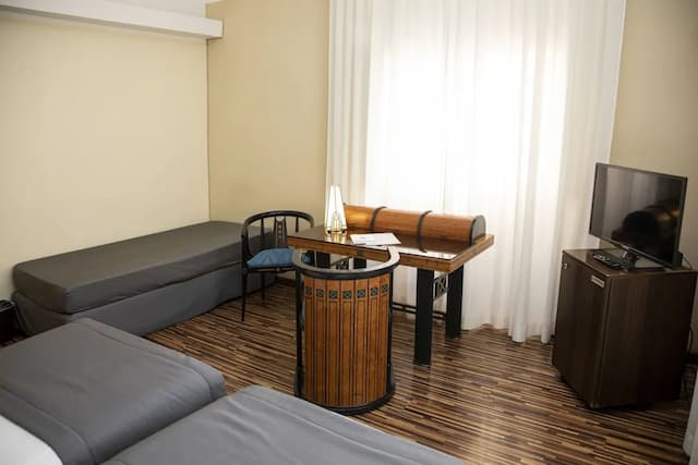 베스트 웨스턴 호텔 아르데코-스탠다드 트리플룸, 침대(여러 개)-2