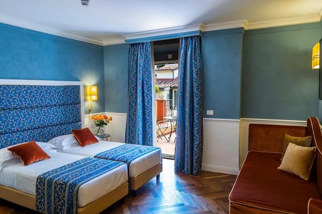 Rivoli Boutique Hotel-Triple Room, Balcony-5