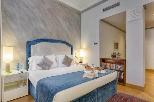 Rivoli Boutique Hotel-Comfort Double Room-9