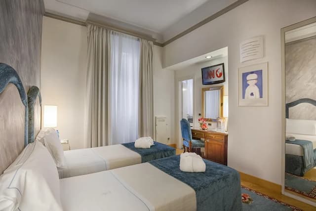 Rivoli Boutique Hotel-Comfort Double Room-6