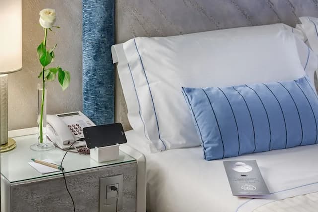 Rivoli Boutique Hotel-Premium Room-2