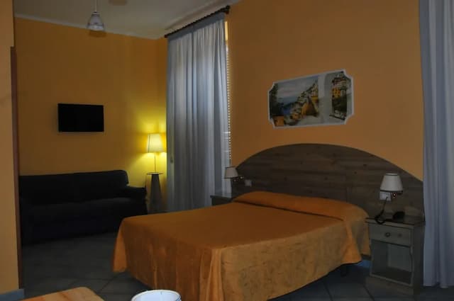 Hotel Potenza-Quadruple Room-1
