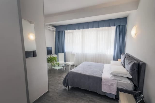 朱莉埃塔瑪羅密歐飯店-雙人房-12