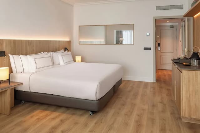 Melia Barajas-Superior Room, Pool View-2