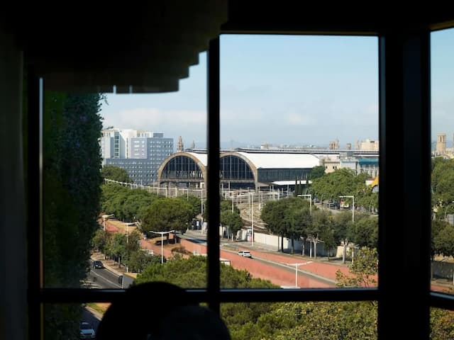 Sofitel Barcelona Skipper-Prestige Suite, 1 King Bed.-9