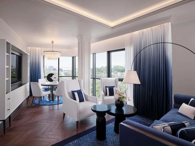 Sofitel Barcelona Skipper-Prestige Suite, 1 King Bed.-7