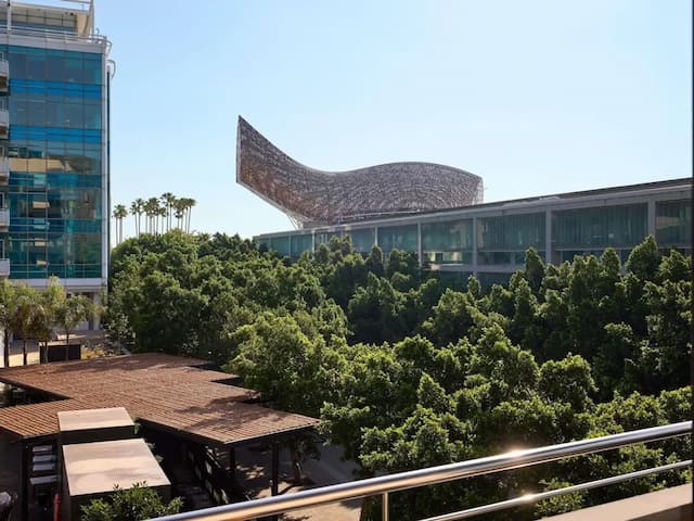 Sofitel Barcelona Skipper-Suite, 1 King Bed, Terrace (Opera, with a Living room)-13