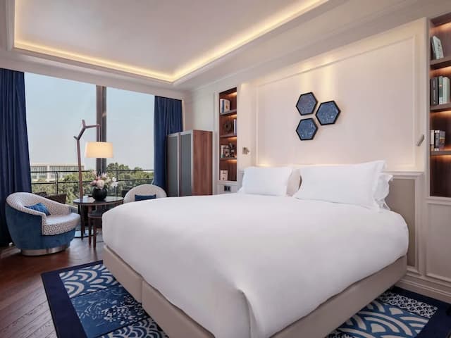 Sofitel Barcelona Skipper-Luxury Room, 2 Twin Beds, Balcony (Garden view)-1