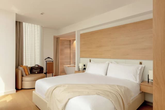 Torre Melina, a Gran Meliá Hotel-Red Level One Bedroom Master Suite-2