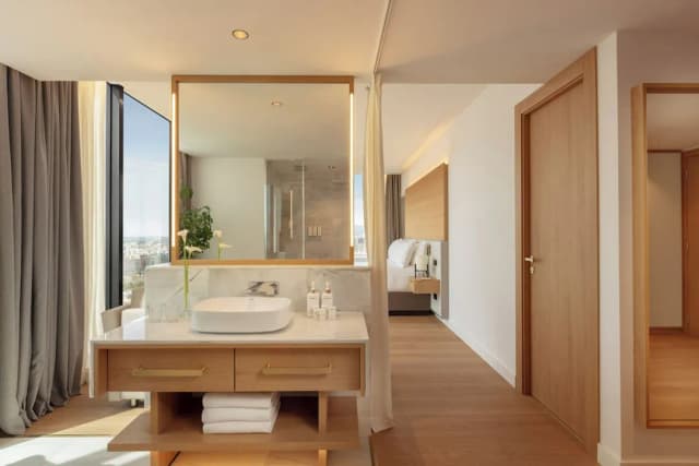 Torre Melina, a Gran Meliá Hotel-The Royal Penthouse Suite Red Level (2+2)-13