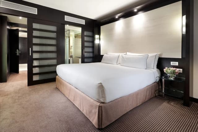 Melia Barcelona Sarrià-The Level Room-4