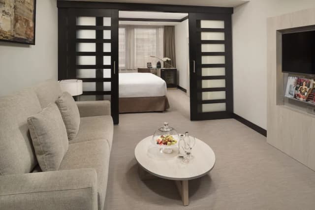 Melia Barcelona Sarrià-The Level Junior Suite (2 Adults + 2 Children)-5