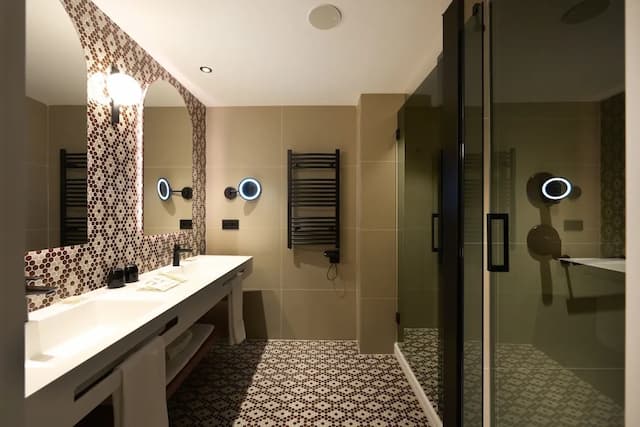 Catalonia Ramblas-华丽双人房-2