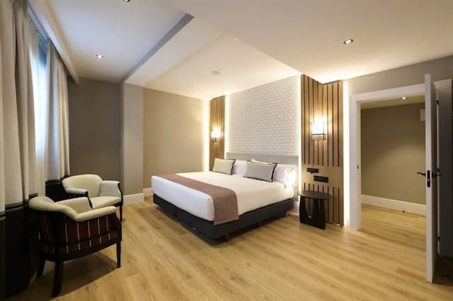 Catalonia Ramblas-小型套房, 私人游泳池, 城市景观 (Panoramic View, Deluxe, Single Use)-3