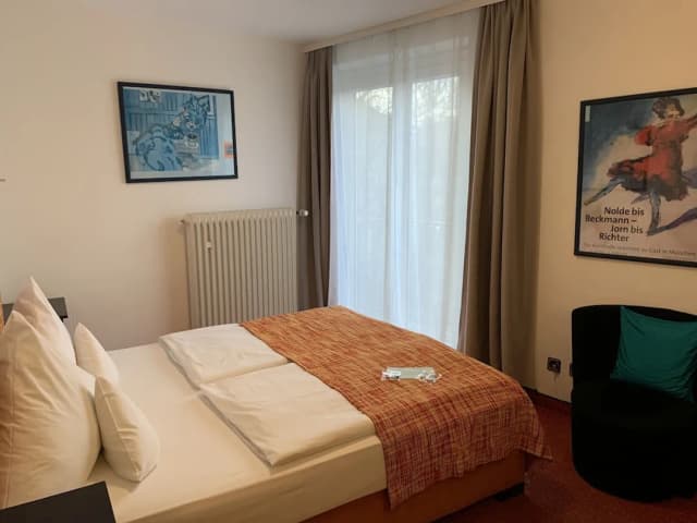 Hotel Nymphenburg City-Superior Single Room, Courtyard View-17