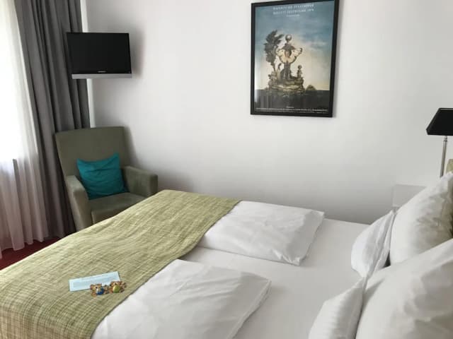 Hotel Nymphenburg City-Superior Single Room, Courtyard View-5