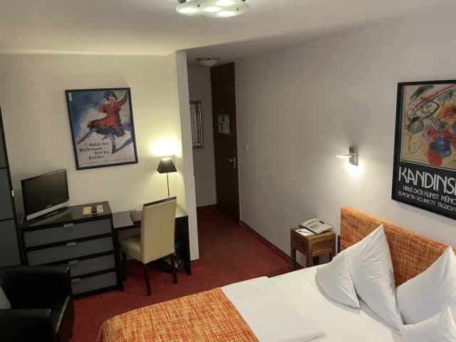 Hotel Nymphenburg City-Superior Single Room, Courtyard View-13