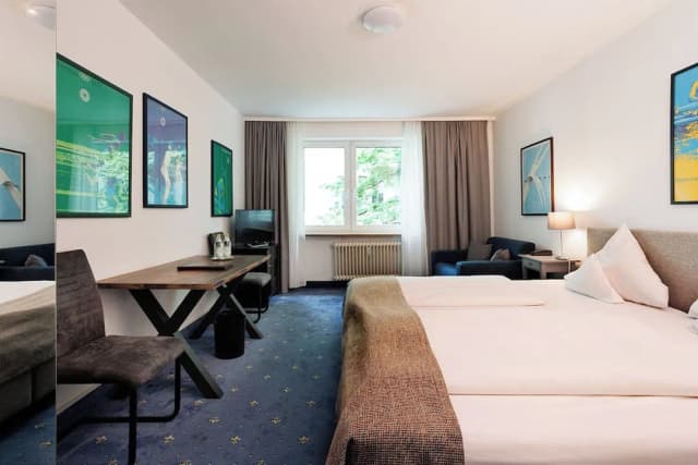 Hotel Nymphenburg City-Superior Double Room, Courtyard View-36