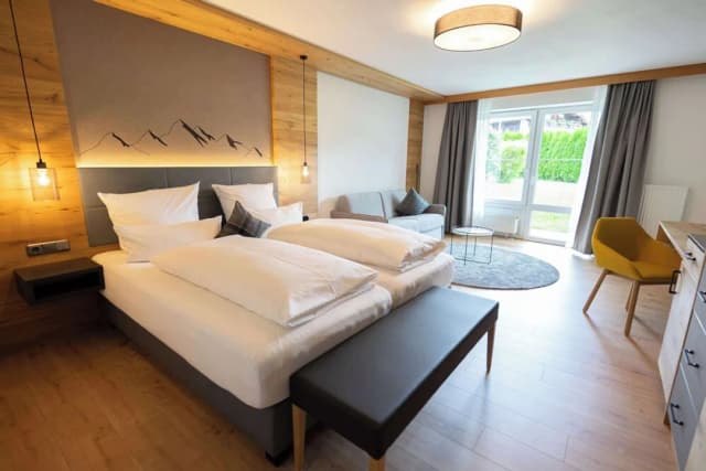 Alpenhof Oberstdorf Hotel & Spa, BW Signature Collection-Family Room, 1 Double Bed-2