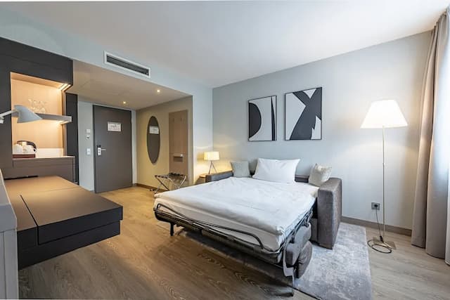 Hotel Europa-Triple Room-8