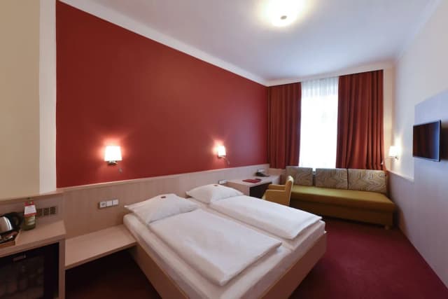 Hotel Adria München-小型套房-8