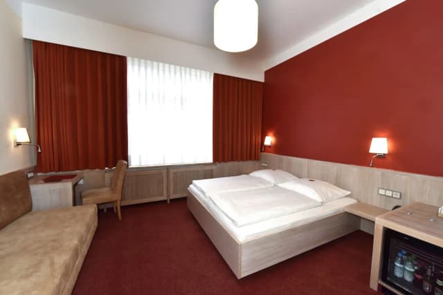 Hotel Adria München-小型套房-9