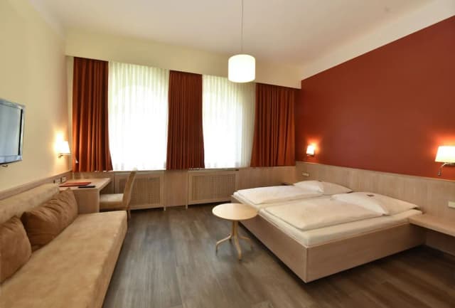 Hotel Adria München-小型套房-6