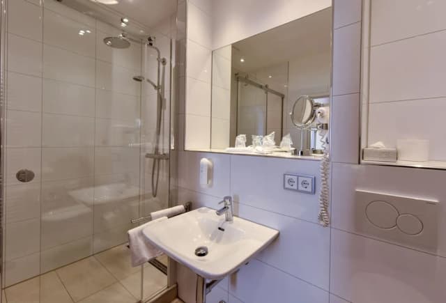 Hotel Adria München-小型套房-20