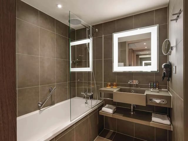 Novotel München City Arnulfpark-高级双人房, 1 张双人床和 1 张沙发床-5