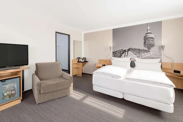 慕尼黑會展中心 NH 酒店-家庭客房 (2 adults + 1 child)-1