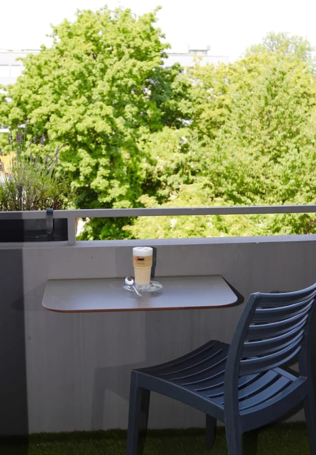 New Orly-Superior Quadruple Room with aircondition and air filte-6