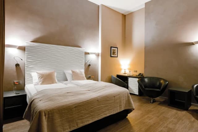 阿提姆酒店-家庭客房 (Deluxe)-5