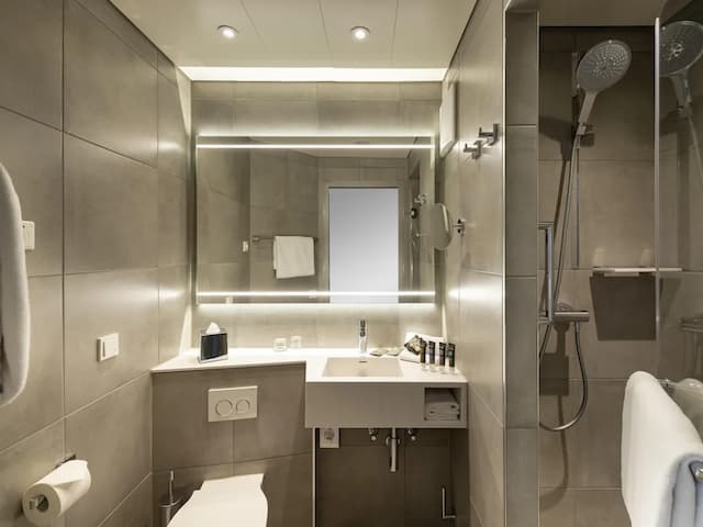 ノボテル ミュンヘン メッセ-エグゼクティブ ルーム ダブルベッド 1 台ソファーベッド付き-5