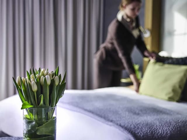 Sofitel Munich Bayerpost-Superior Room (Relax with literature)-6