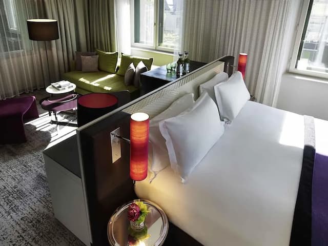 Sofitel Munich Bayerpost-Junior Suite, 1 Queen Bed, Corner (Executive)-6