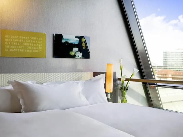 Sofitel Munich Bayerpost-Junior Suite, City View (Duplex)-10