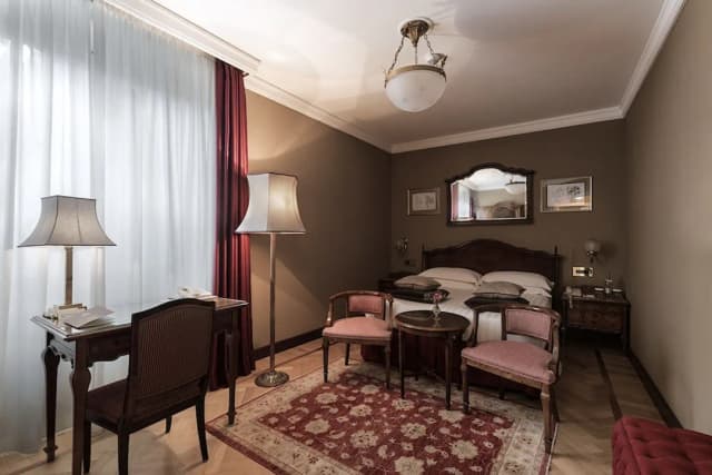 Grand Hotel et de Milan-Classic Double Room-2