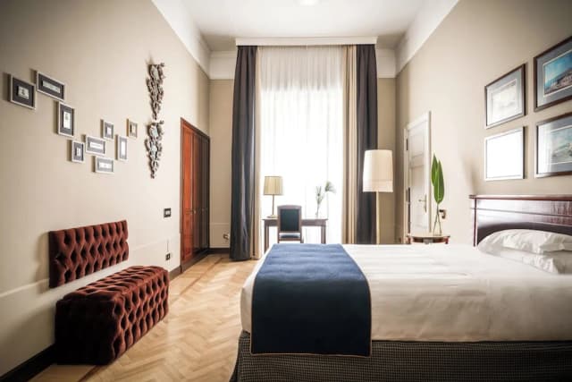 Grand Hotel et de Milan-Classic Double Room-3
