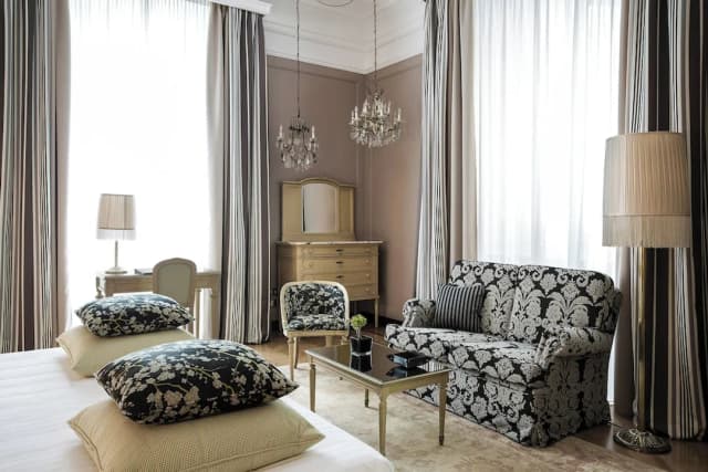 Grand Hotel et de Milan-Junior Suite-6