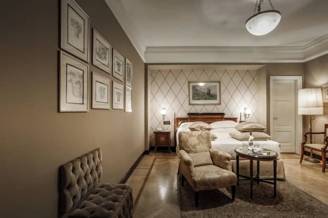 Grand Hotel et de Milan-Deluxe Double or Twin Room-3