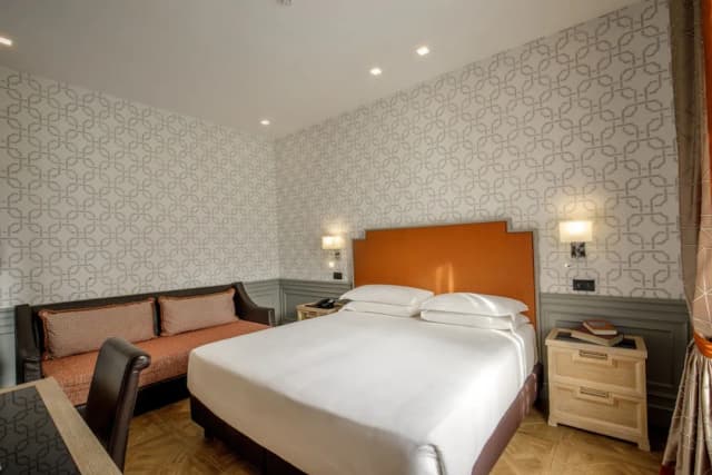 摩甘納飯店-奢華三人房-7