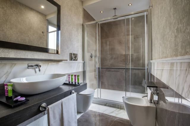 摩甘納飯店-奢華四人房-10