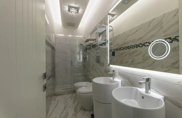 THE ONE Boutique Hotel & SPA Rome-Luxury Triple Room, City View, Corner-8