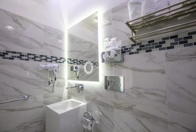 THE ONE Boutique Hotel & SPA Rome-Deluxe Double Room, City View-28