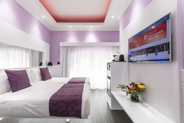 THE ONE Boutique Hotel & SPA Rome-Deluxe Double Room, City View-19