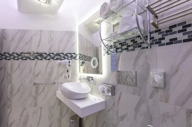 THE ONE Boutique Hotel & SPA Rome-Deluxe Double Room, City View-24