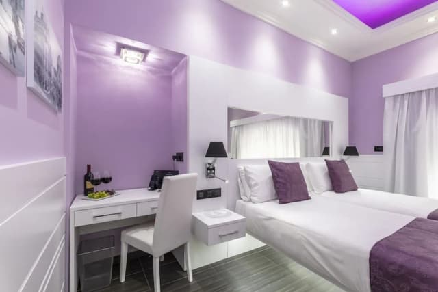 THE ONE Boutique Hotel & SPA Rome-Deluxe Double Room, City View-16