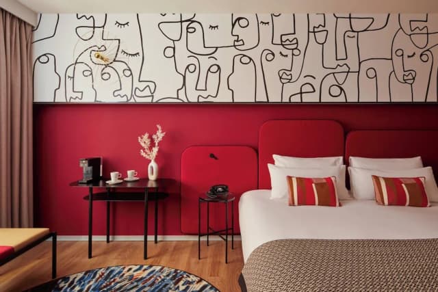 巴塞隆拿格蘭比亞西班牙廣場英迪格酒店 (IHG 旗下酒店)-特級客房, 1 張特大雙人床-2