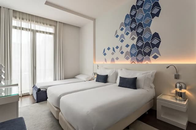 룸 메이트 칼라, 바르셀로나-더블룸 또는 트윈룸 (with extra bed)-1